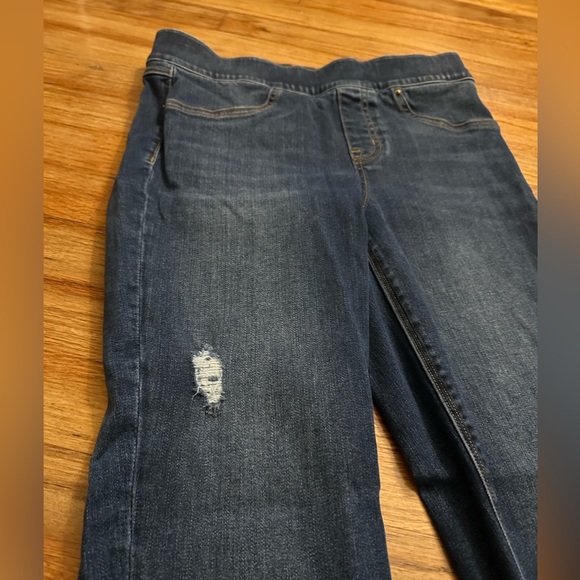 SPANX Jeggings - Dark wash distressed - size small - Picture 3 of 7